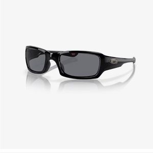 Oakley sunglasses